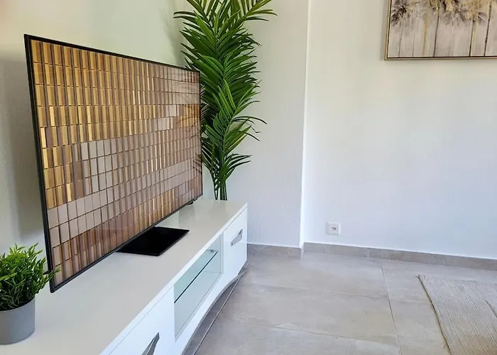 Palma - & Cozy With Free Private Parking * 盧加諾