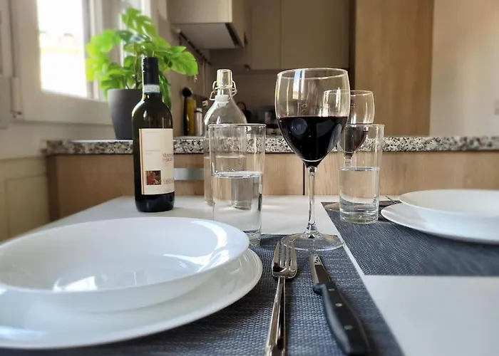 Palma - & Cozy With Free Private Parking דירה *